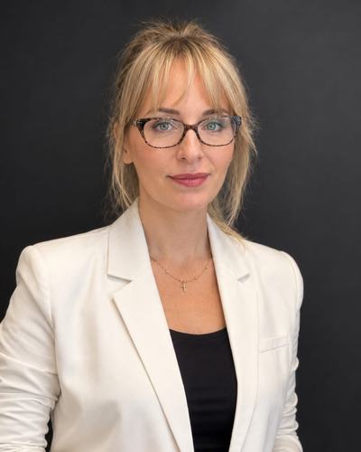 lic. Magdalena Śmiłek